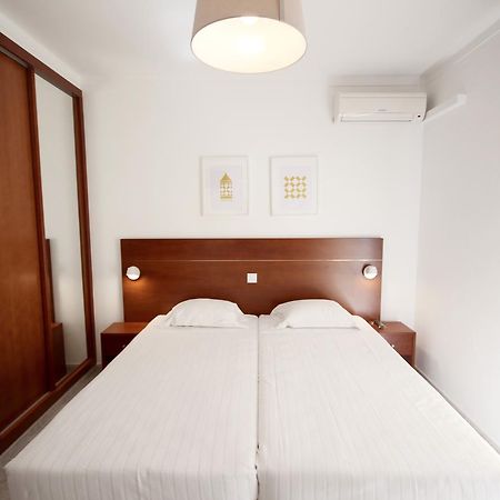 Hospedaria Buganvilia Alvor Esterno foto