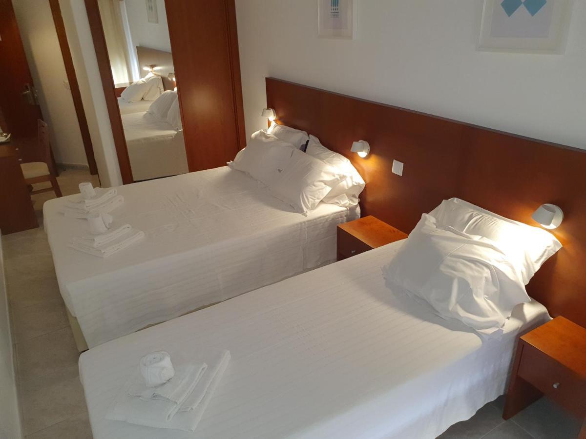 Hospedaria Buganvilia Alvor Esterno foto