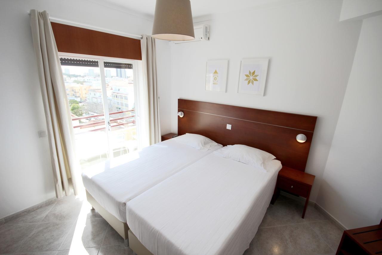 Hospedaria Buganvilia Alvor Esterno foto